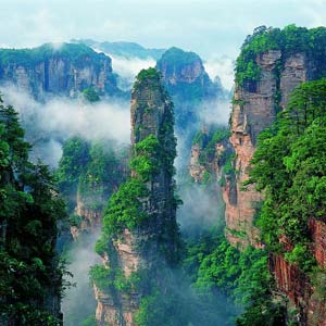 休閑自駕D線：張家界、天門山、天門洞、天子山、寶峰湖或黃龍洞四天三晚游