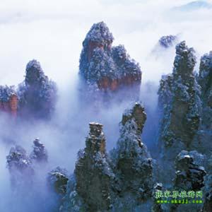 單獨(dú)成團(tuán)H線：張家界、天子山、寶峰湖、天門山、鳳凰古城純玩四晚五日游