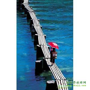 【長(zhǎng)沙往返尊惠系列1】：張家界、天子山、鳳凰、韶山、長(zhǎng)沙三晚四日游